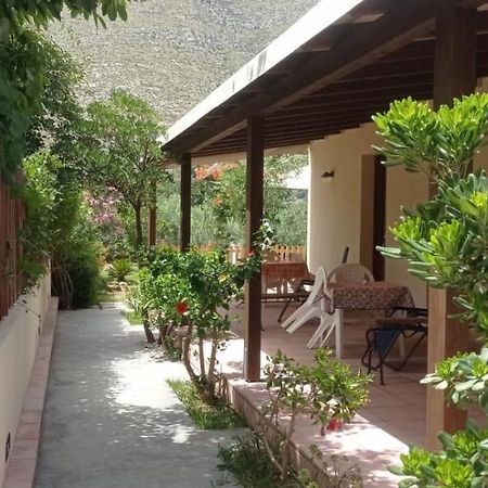 Aquilone Appartement Castelluzzo Buitenkant foto